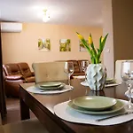 شقة Quiet 2bd Near Sea Garden & By Apartmax