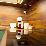 Quiet 2bd Near Sea Garden & By Apartmax شقة فارنا