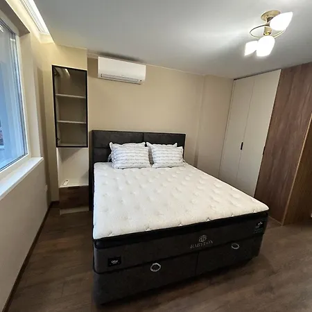 Quiet 2bd Near Sea Garden & By Apartmax Апартамент Варна