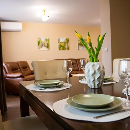 Apartmán Quiet 2bd Near Sea Garden & By Apartmax